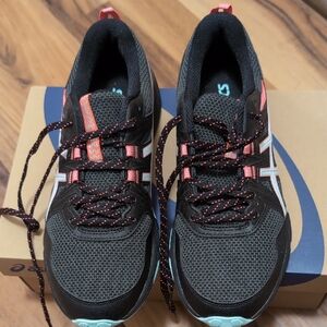 Women's Asics Gel Venture 8